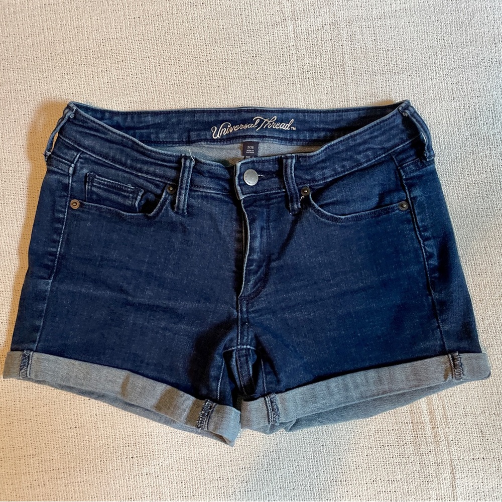 universal thread / target jean short